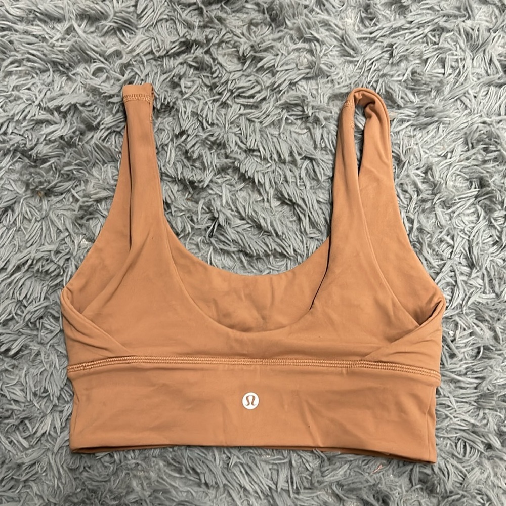 NEVER WORN LULULEMON ALIGN BRA